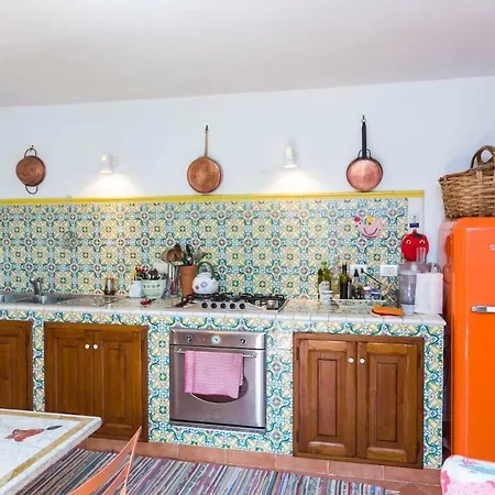 13 Via Partigiano Simone Stefani بيت للعطل